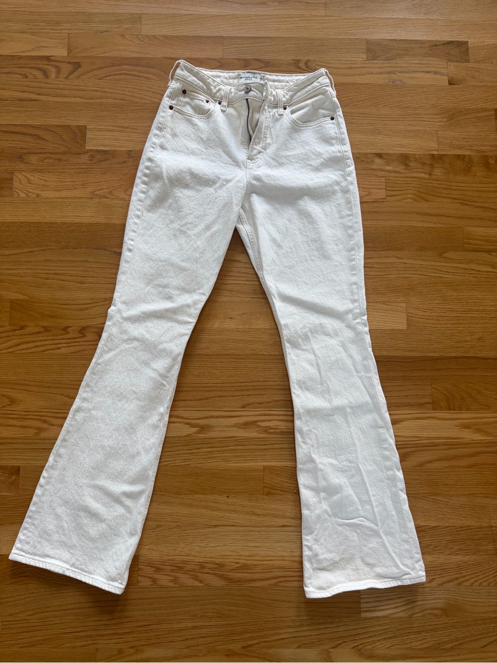 Abercrombie high rise boot cut